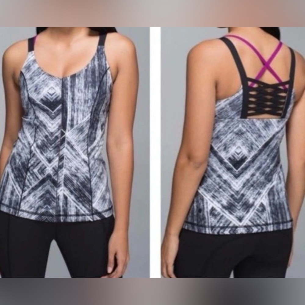 Lululemon Hot To Street Tank Heat Wave White Black / Black / Regal Plum Size 4